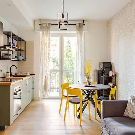 Bright & Modern 2 Min Metro 20Min Niguarda H Appartement Milaan Buitenkant foto