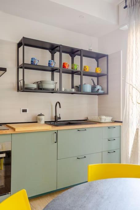 Bright & Modern 2 Min Metro 20Min Niguarda H Appartement Milaan Buitenkant foto